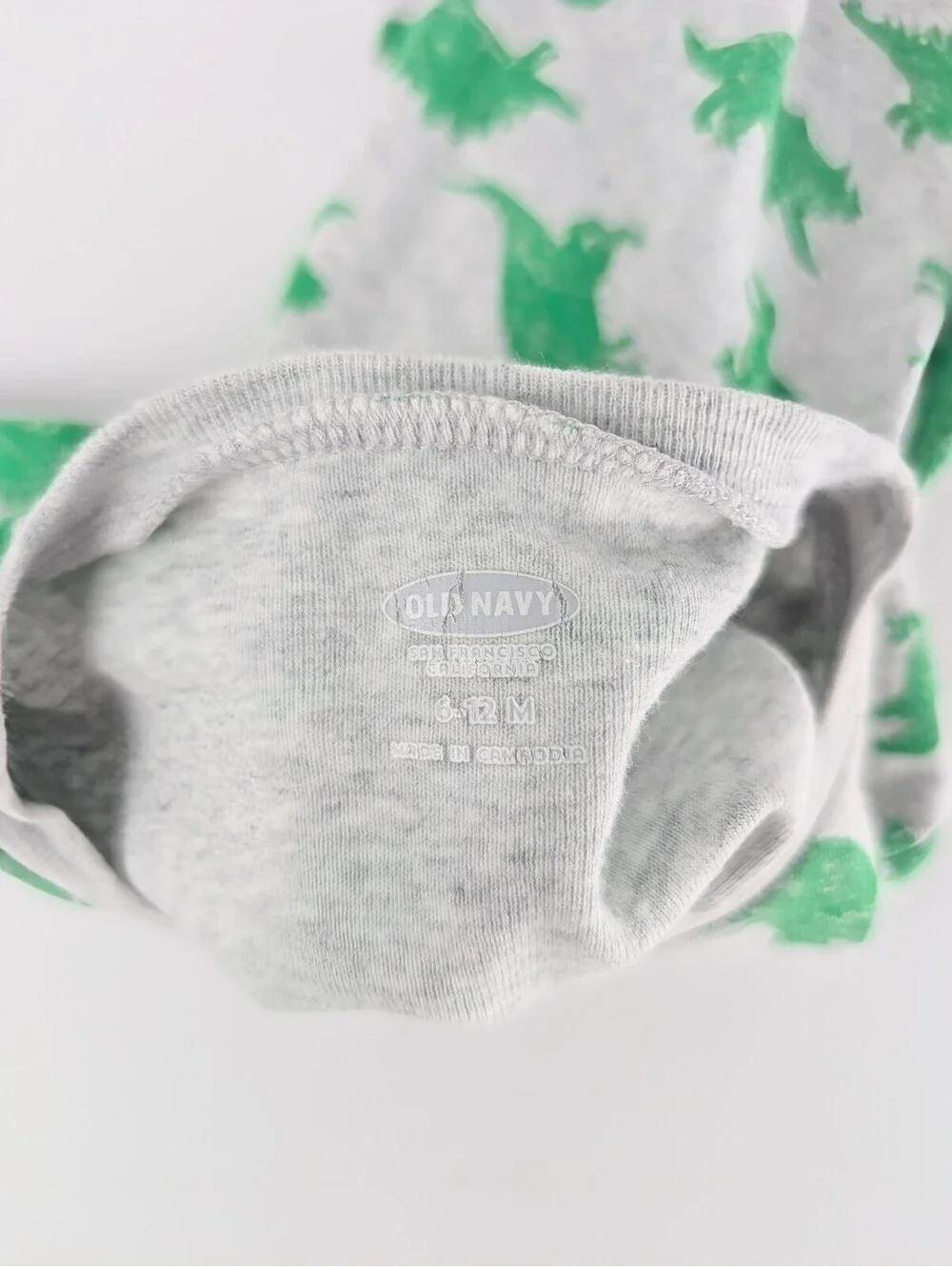 Old Navy Dino Short Sleeve Baby Onesie (Size: 6-12mo)
